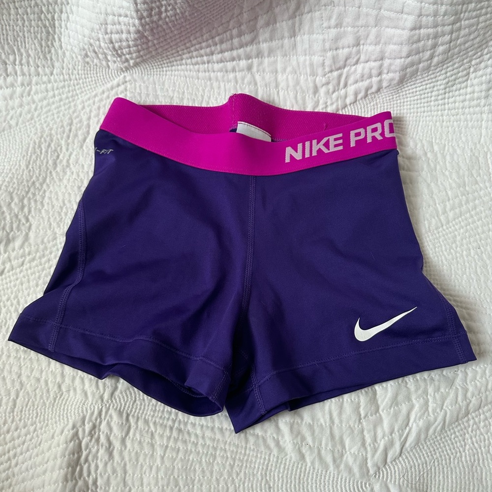 Nike pro spandex